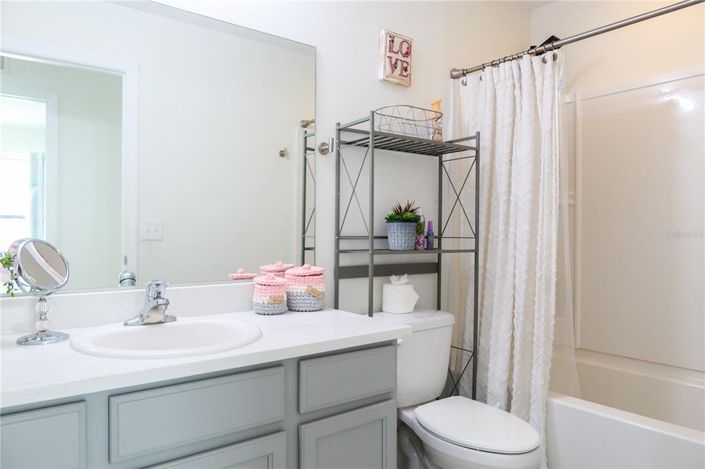 Image No.35-4 Bed Property for sale