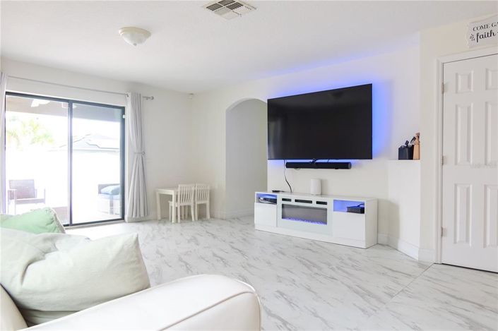 Image No.38-4 Bed Property for sale