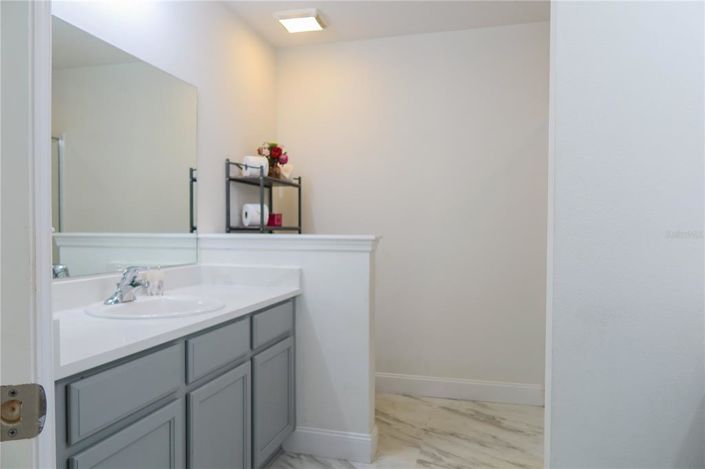 Image No.42-4 Bed Property for sale