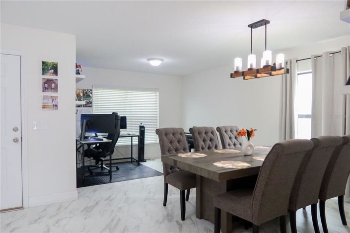 Image No.6-4 Bed Property for sale