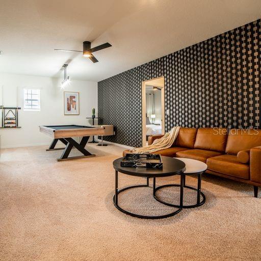 Image No.10-6 Bed Property for sale