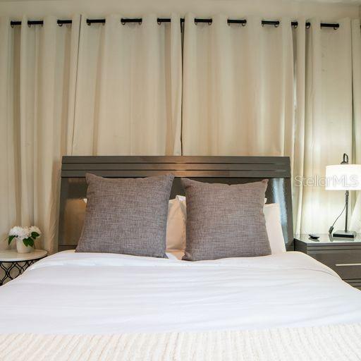 Image No.23-6 Bed Property for sale