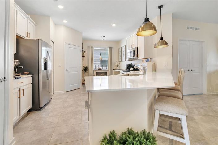 Image No.12-4 Bed Property for sale