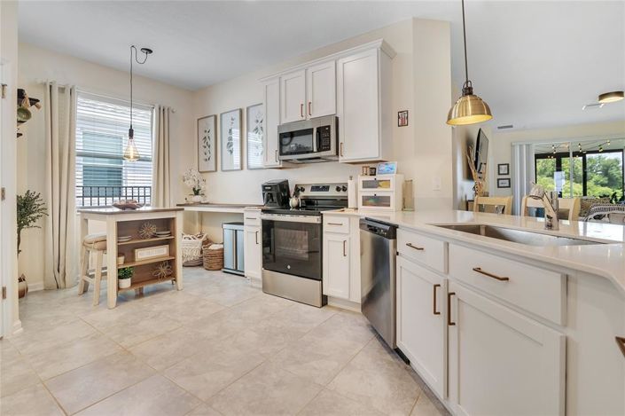 Image No.13-4 Bed Property for sale