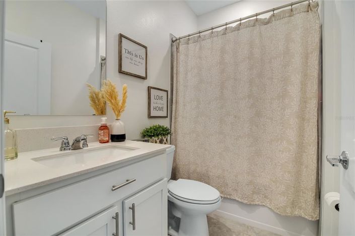 Image No.17-4 Bed Property for sale