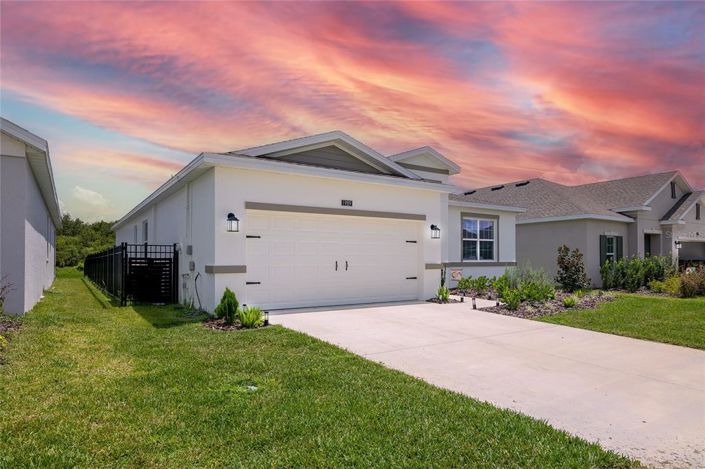 Image No.2-4 Bed Property for sale