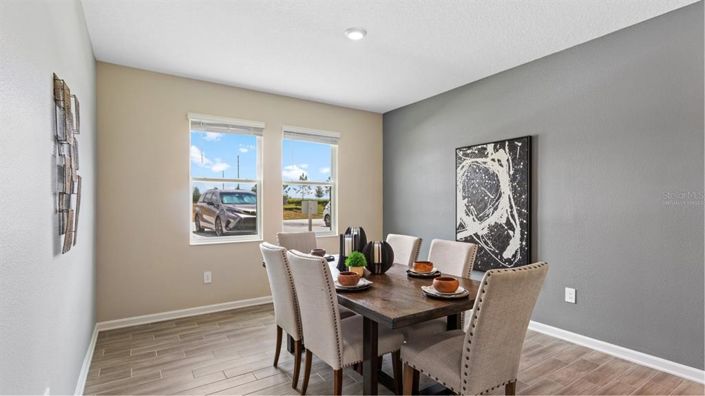 Image No.5-5 Bed Property for sale