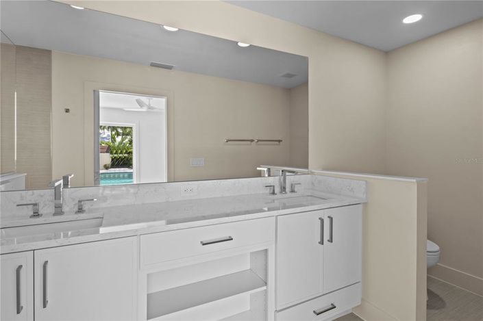 Image No.32-3 Bed Property for sale