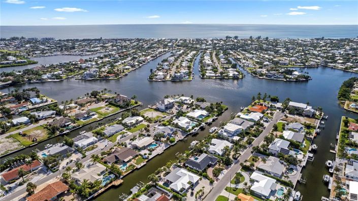 Image No.76-3 Bed Property for sale