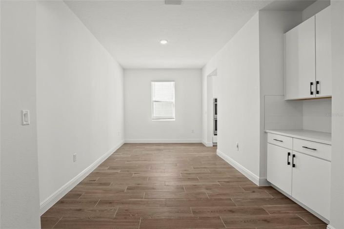 Image No.18-6 Bed Property for sale