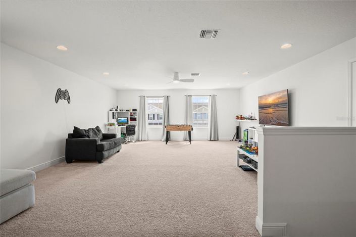 Image No.27-6 Bed Property for sale