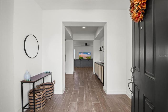 Image No.4-6 Bed Property for sale