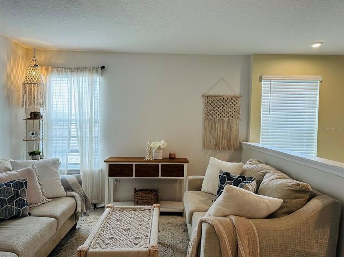 Image No.19-5 Bed Property for sale