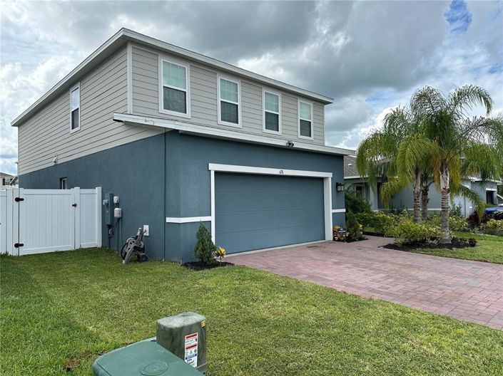 Image No.2-5 Bed Property for sale