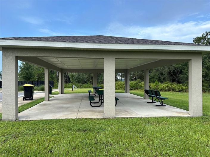 Image No.40-5 Bed Property for sale