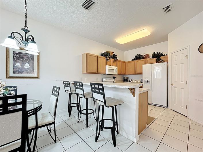 Image No.13-5 Bed Property for sale