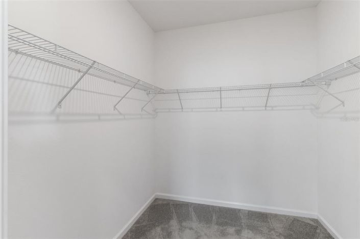 Image No.19-4 Bed Property for sale