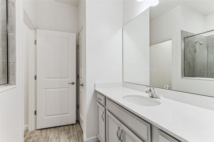 Image No.25-4 Bed Property for sale