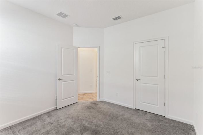 Image No.27-4 Bed Property for sale