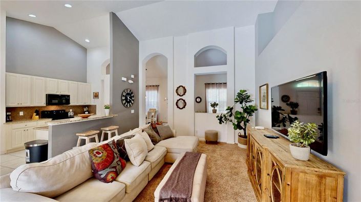 Image No.8-4 Bed Property for sale