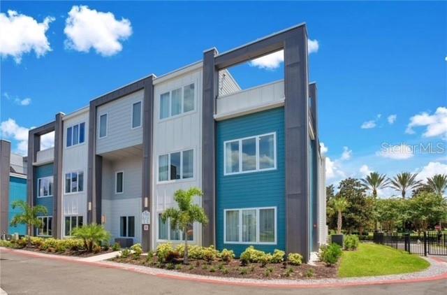 Image No.1-5 Bed Property for sale