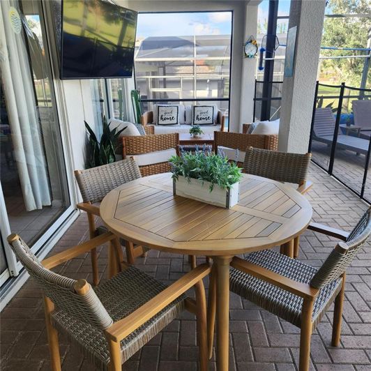 Image No.56-4 Bed Property for sale