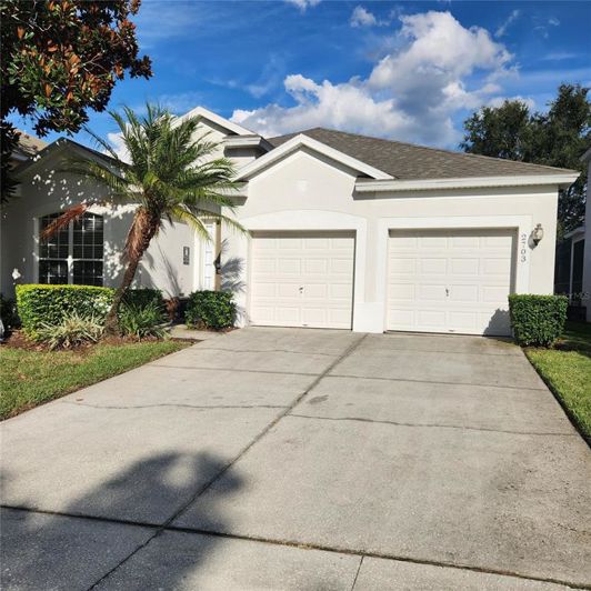 Image No.60-4 Bed Property for sale