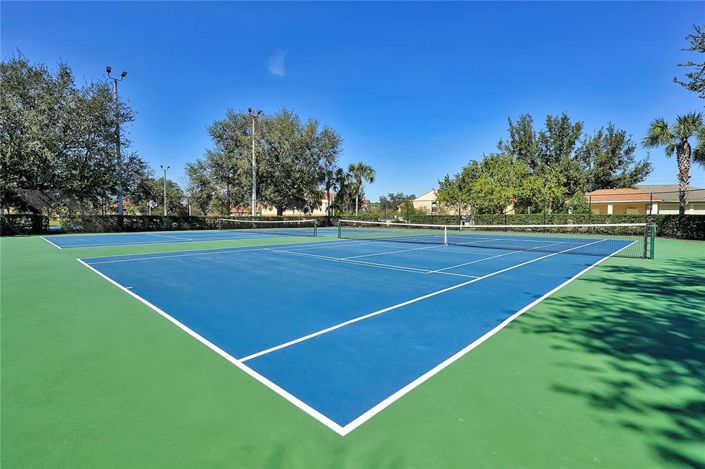 Image No.79-4 Bed Property for sale