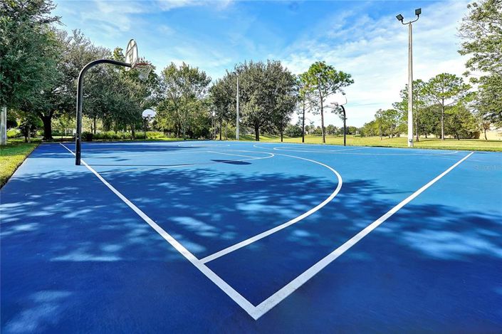 Image No.81-4 Bed Property for sale