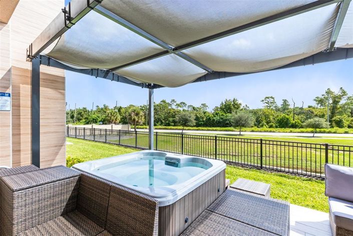 Image No.29-3 Bed Townhouse for sale