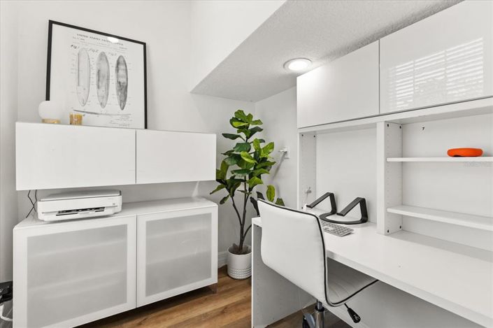 Image No.24-3 Bed Property for sale