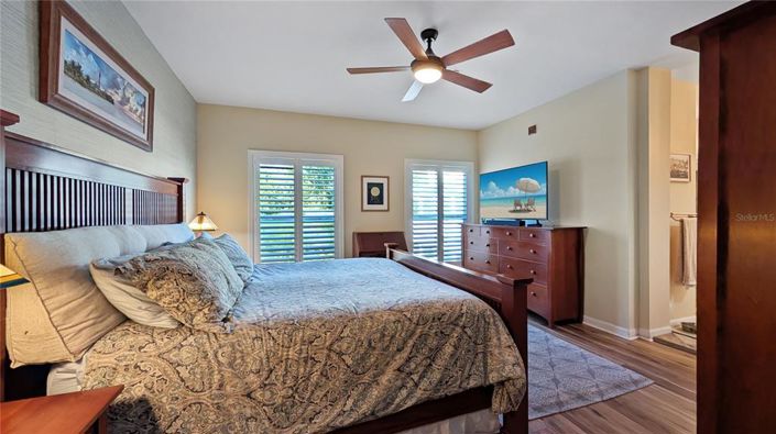 Image No.17-3 Bed Townhouse for sale