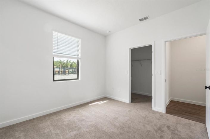 Image No.14-3 Bed Townhouse for sale