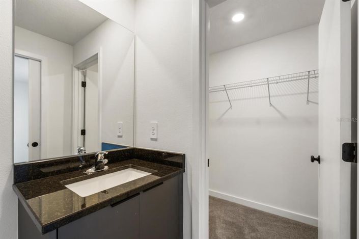 Image No.24-3 Bed Townhouse for sale