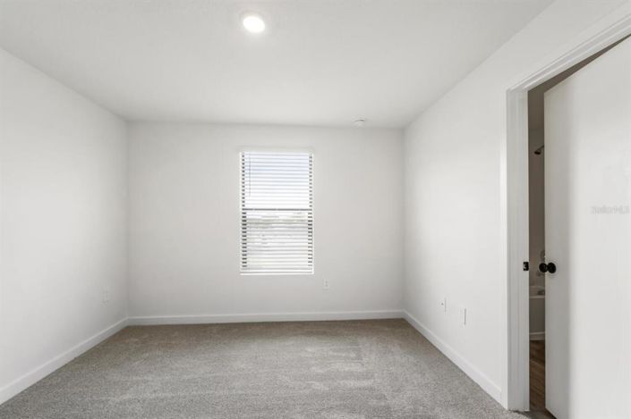 Image No.26-3 Bed Townhouse for sale