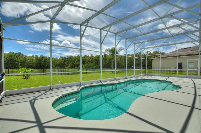 Image No.10-4 Bed Property for sale