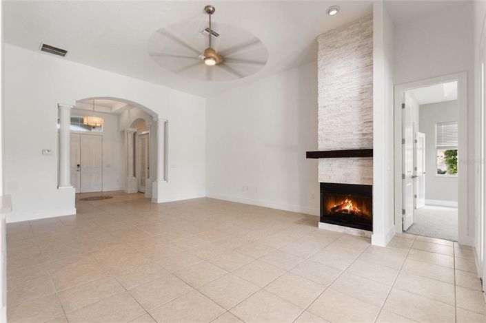 Image No.23-4 Bed Property for sale