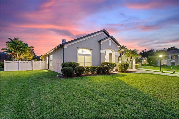 Image No.54-4 Bed Property for sale