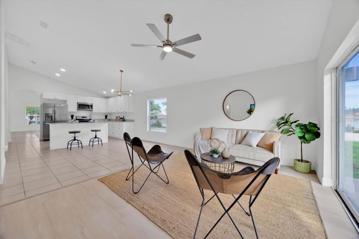 Image No.15-Propriété de 4 chambres à vendre à Haines City