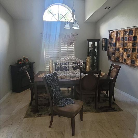 Image No.5-4 Bed Property for sale