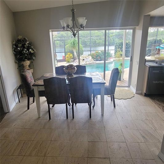 Image No.7-4 Bed Property for sale