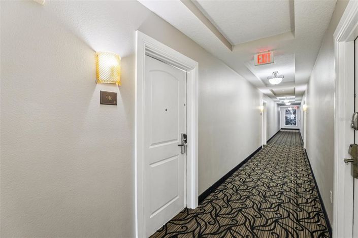 Image No.25-1 Bed Property for sale