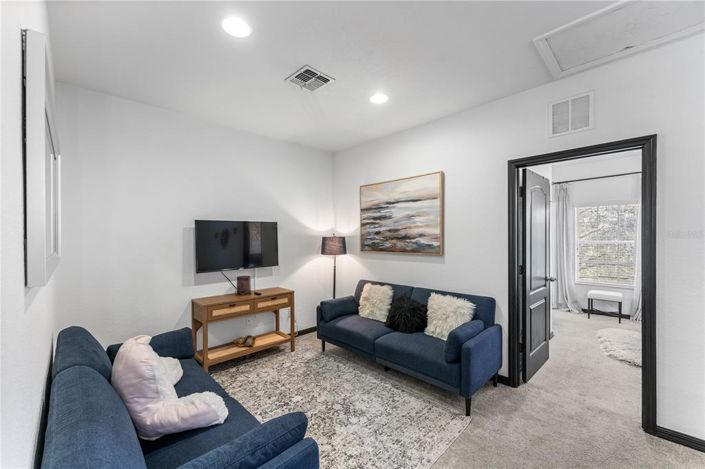 Image No.12-4 Bed Townhouse for sale