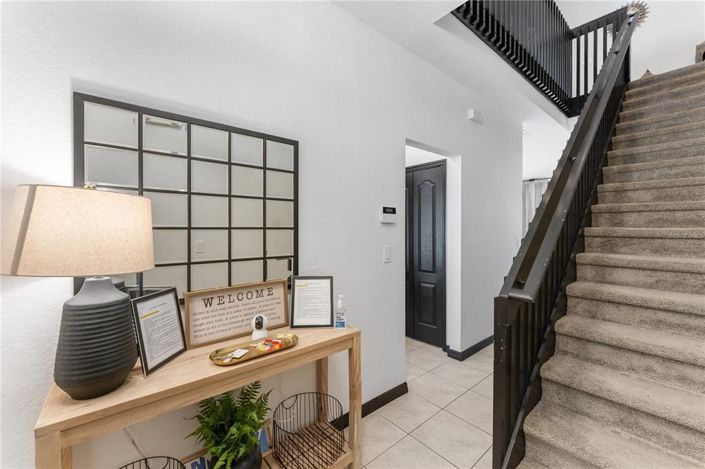 Image No.2-4 Bed Townhouse for sale