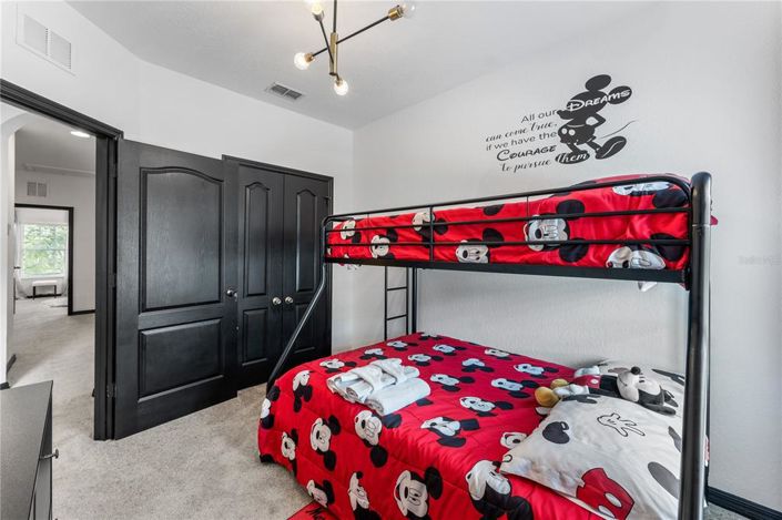 Image No.26-4 Bed Townhouse for sale