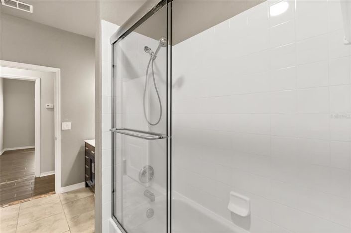 Image No.23-4 Bed Property for sale