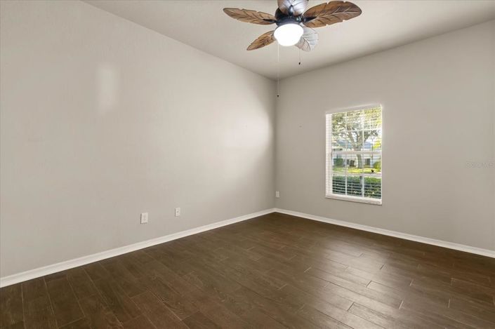 Image No.26-4 Bed Property for sale