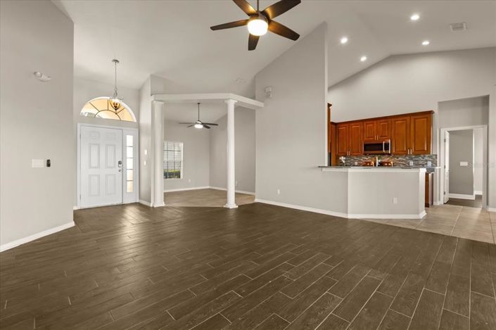 Image No.3-4 Bed Property for sale