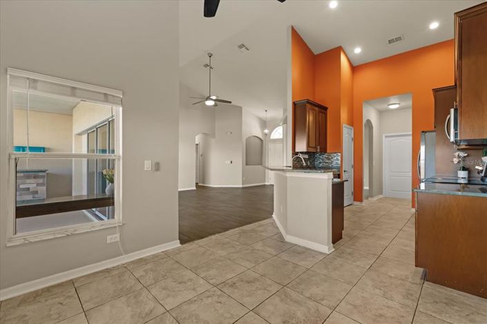 Image No.9-4 Bed Property for sale