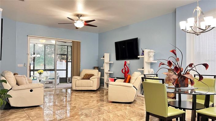 Image No.10-Propriété de 4 chambres à vendre à Kissimmee